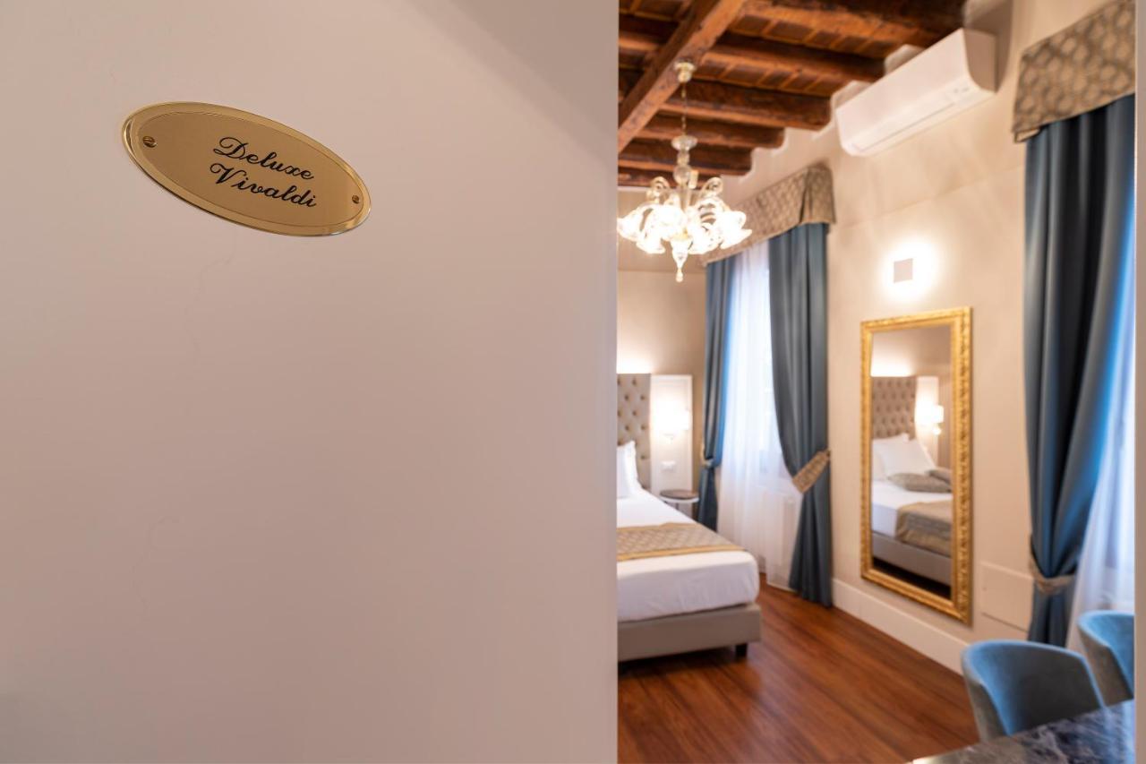 Residenza La Duchessa Deluxe Rooms Βενετία Εξωτερικό φωτογραφία