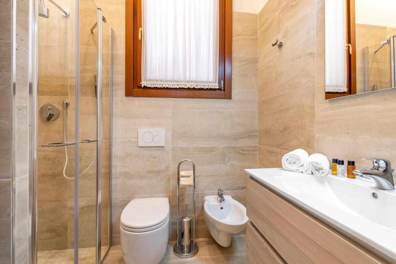 Residenza La Duchessa Deluxe Rooms Βενετία Εξωτερικό φωτογραφία